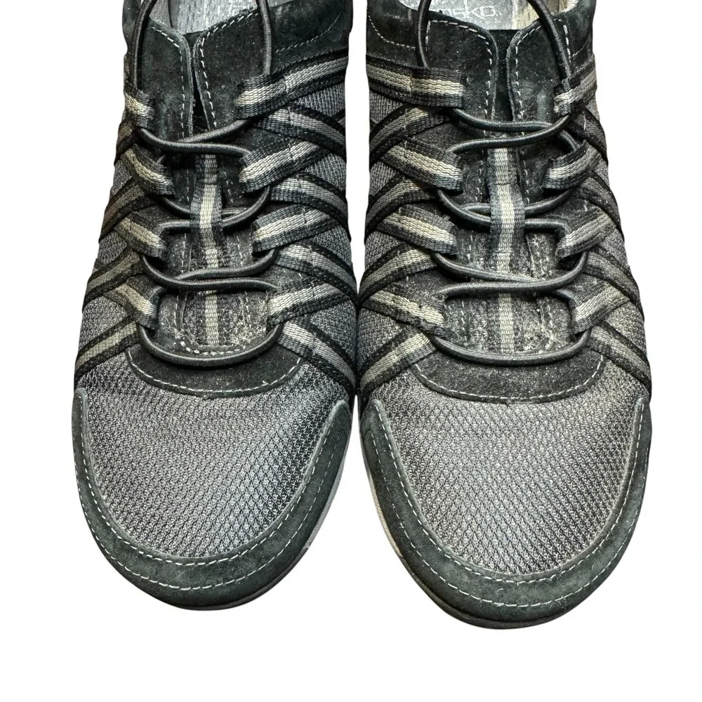 Dansko Shoes Womens Size 9.5 Gray Leather Mesh Lace Up Comfort Walking Sneakers